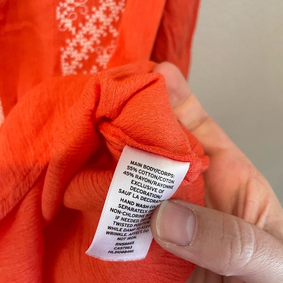 Hinge Orange Coral Embroidered Flowy 3/4 Sleeve Top with Tassels Size XS - Picture 7 of 10